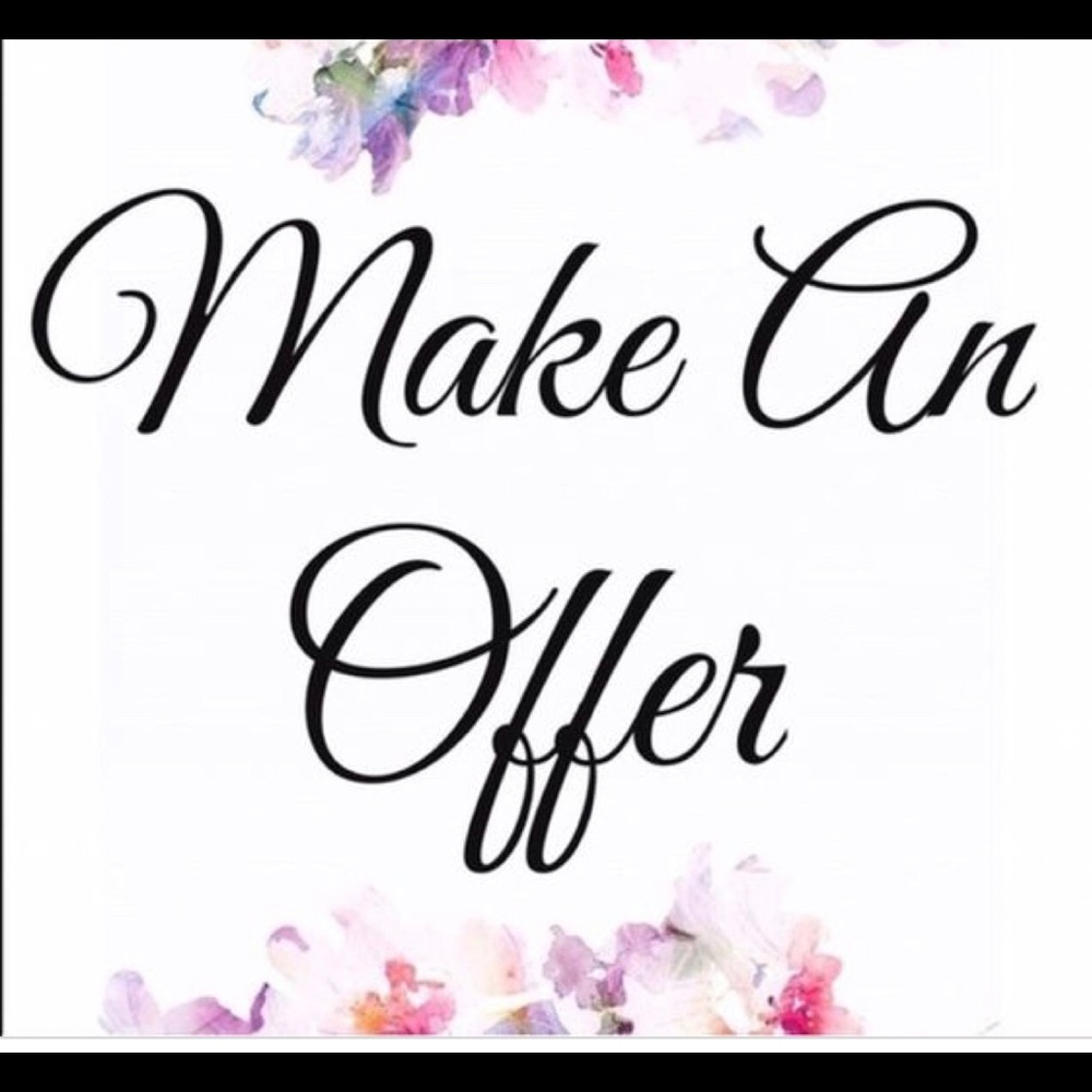 Trying to clear out my closet- Bundle sell too!